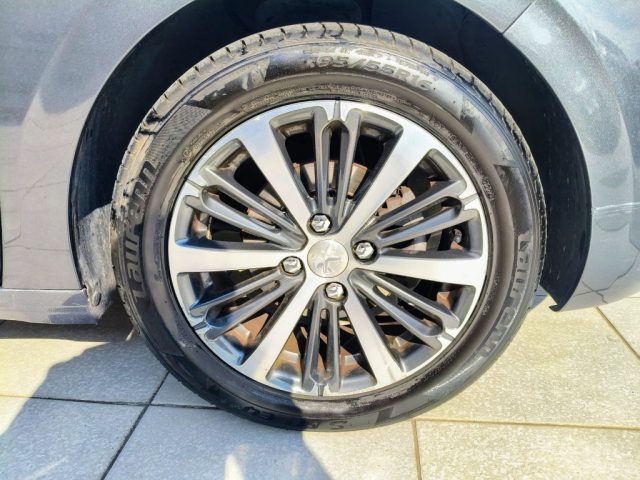 PEUGEOT 208 usata, con Cerchi in lega