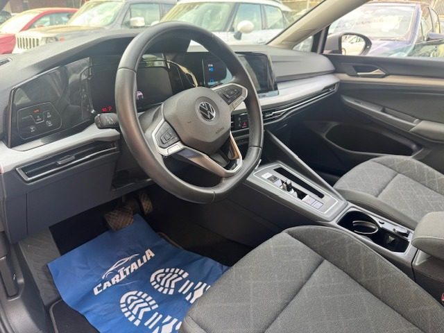 VOLKSWAGEN Golf usata, con Autoradio