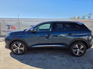 PEUGEOT 3008 usata, con Airbag