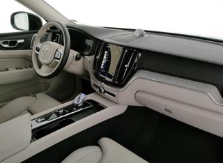 VOLVO XC60 usata, con Fari LED