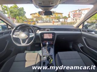 VOLKSWAGEN Passat Variant usata, con Cerchi in lega