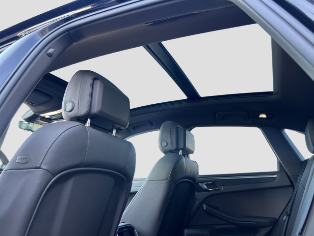 PORSCHE Macan usata 16
