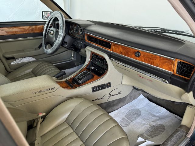 JAGUAR Sovereign usata 19