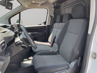 PEUGEOT Partner usata, con ESP