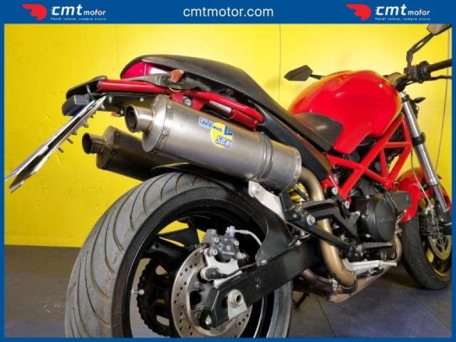 DUCATI Monster 695 usata 9