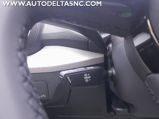 AUDI Q2 usata, con Airbag testa