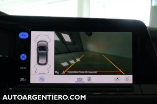 VOLKSWAGEN Golf usata, con Touch screen