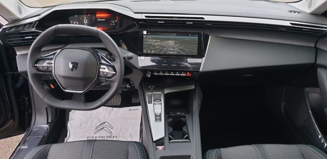 PEUGEOT 308 usata, con Autoradio