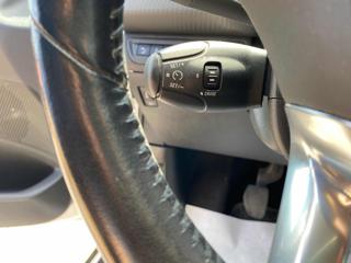 PEUGEOT 2008 usata, con Sensori di parcheggio posteriori