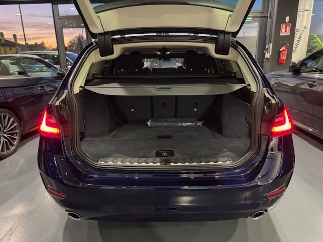 BMW 320 usata, con Sedili sportivi