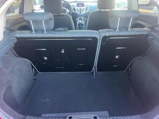 FORD Fiesta usata, con Specchietti laterali elettrici