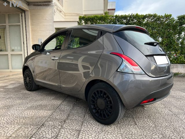 LANCIA Ypsilon usata 11