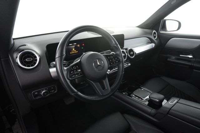 MERCEDES-BENZ GLB 180 usata 9