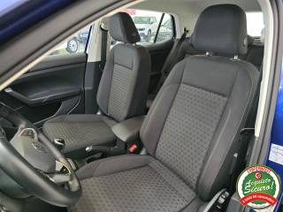 VOLKSWAGEN T-Cross usata 21