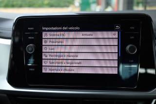 VOLKSWAGEN T-Roc usata, con Adaptive Cruise Control