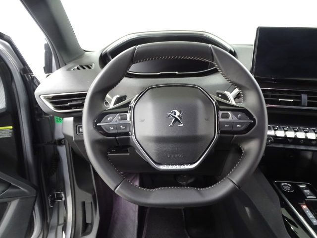 PEUGEOT 3008 usata, con Volante multifunzione