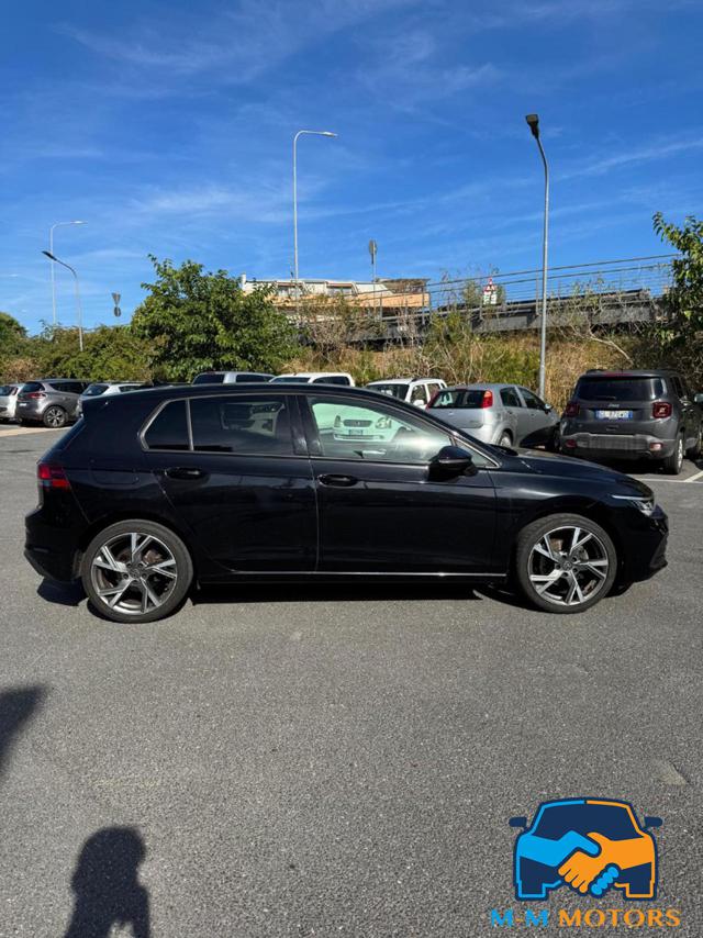VOLKSWAGEN Golf usata, con Autoradio