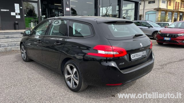 PEUGEOT 308 usata, con Alzacristalli elettrici