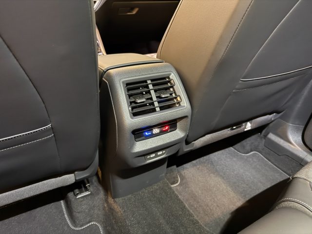 VOLKSWAGEN Tiguan usata, con Cerchi in lega