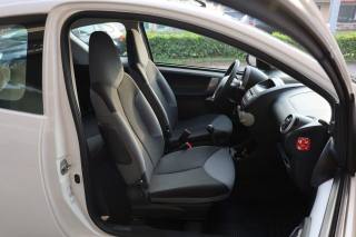 PEUGEOT 107 usata 64