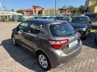 TOYOTA Yaris usata, con Airbag laterali