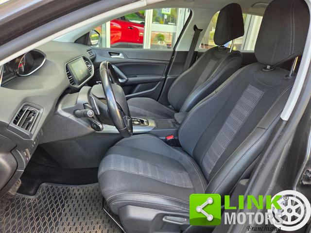 PEUGEOT 308 usata, con Autoradio