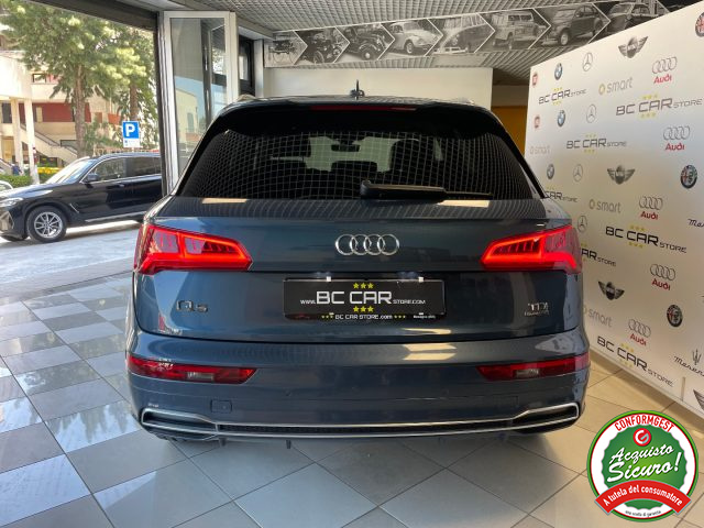 AUDI Q5 usata, con Autoradio