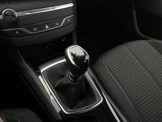 PEUGEOT 308 usata, con Bracciolo