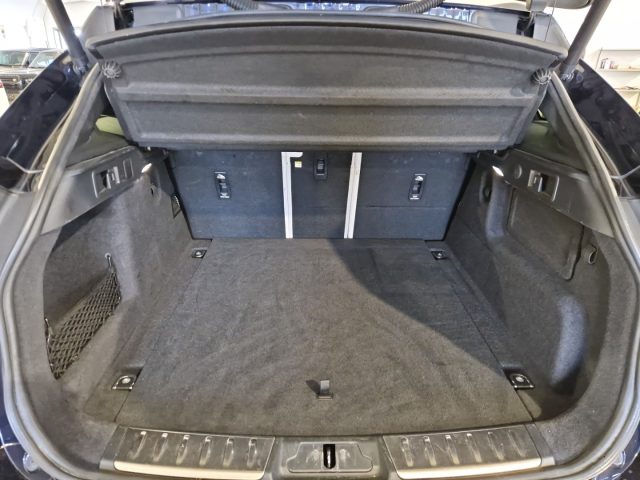 JAGUAR F-Pace usata, con Servosterzo