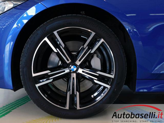 BMW 330 usata, con Bluetooth