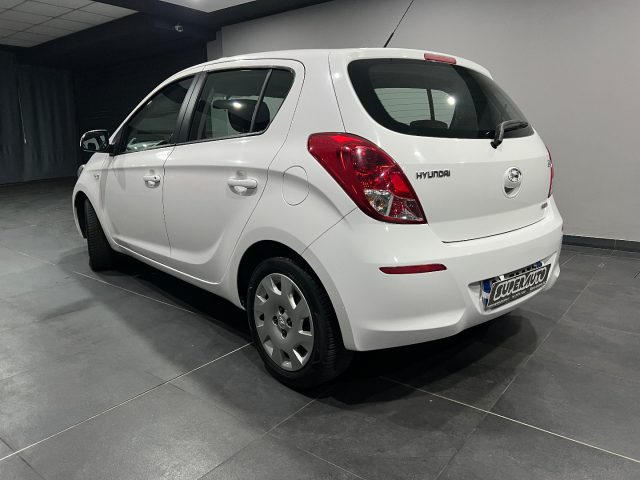 HYUNDAI i20 usata, con USB