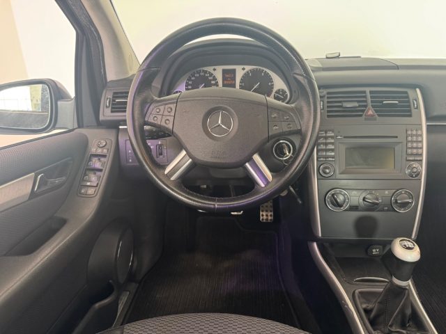 MERCEDES-BENZ B 180 usata 14