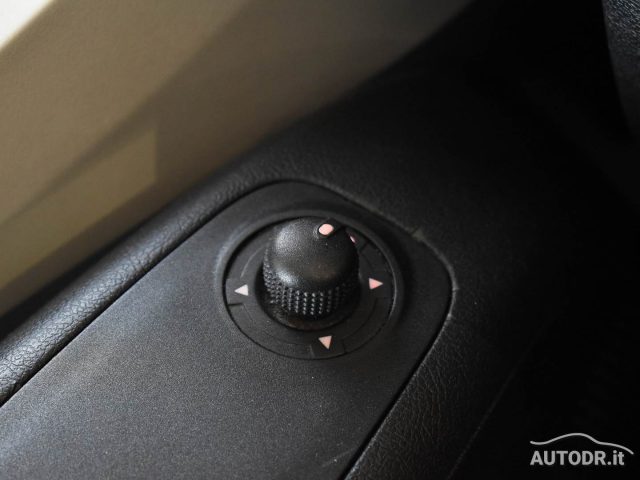 PEUGEOT Boxer usata, con Sensore di pioggia