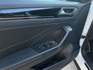 VOLKSWAGEN T-Roc usata, con Adaptive Cruise Control
