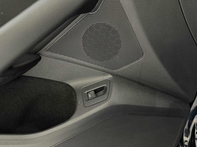 VOLKSWAGEN Passat Variant usata 23