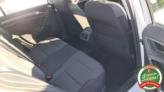 VOLKSWAGEN Golf usata, con Airbag Passeggero