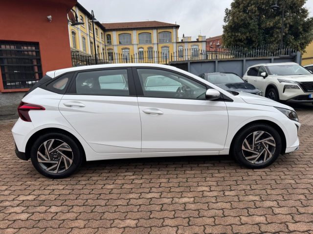 HYUNDAI i20 usata, con Airbag laterali