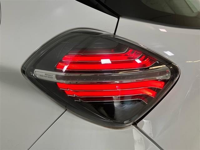 RENAULT ZOE usata 6