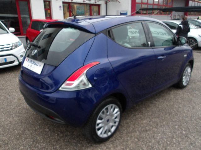 LANCIA Ypsilon usata, con Chiusura centralizzata