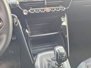 PEUGEOT 2008 usata, con Sound system