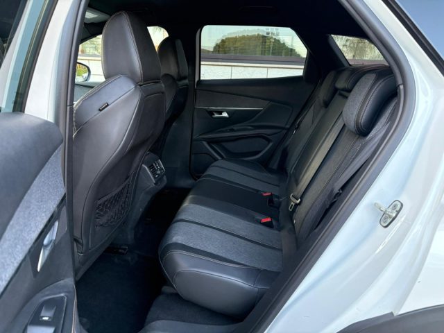 PEUGEOT 3008 usata, con Cerchi in lega