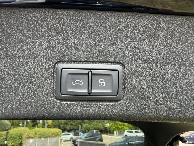 AUDI Q3 usata, con Park Distance Control