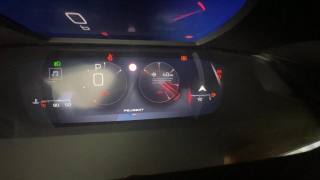 PEUGEOT 408 usata, con USB