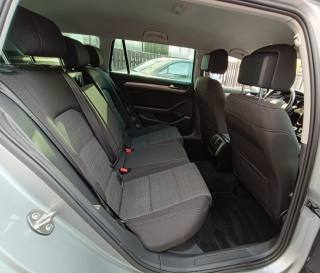 VOLKSWAGEN Passat Variant usata, con Chiusura centralizzata