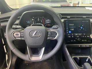 LEXUS LBX usata, con Airbag laterali