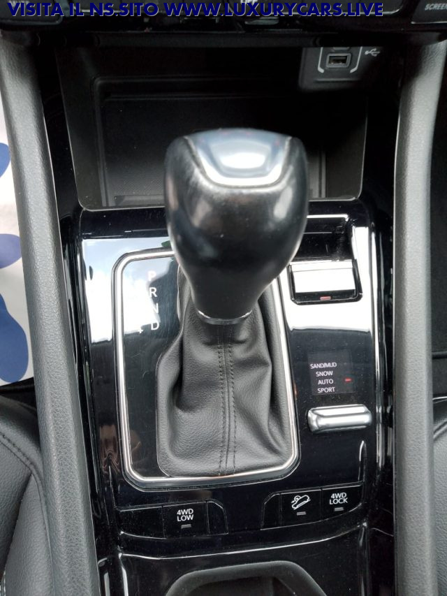 JEEP Compass usata, con Volante in pelle