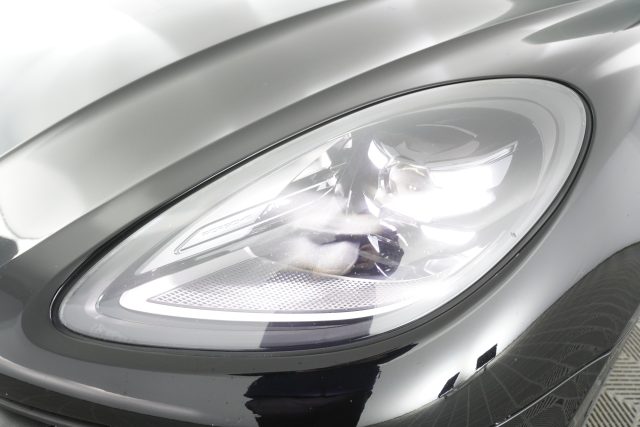 PORSCHE Macan usata 14