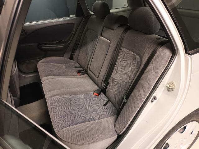 TOYOTA Avensis usata, con Sound system