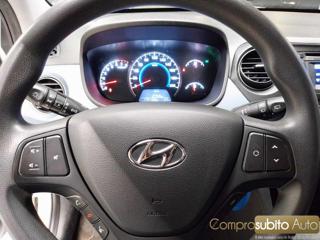 HYUNDAI i10 usata 19