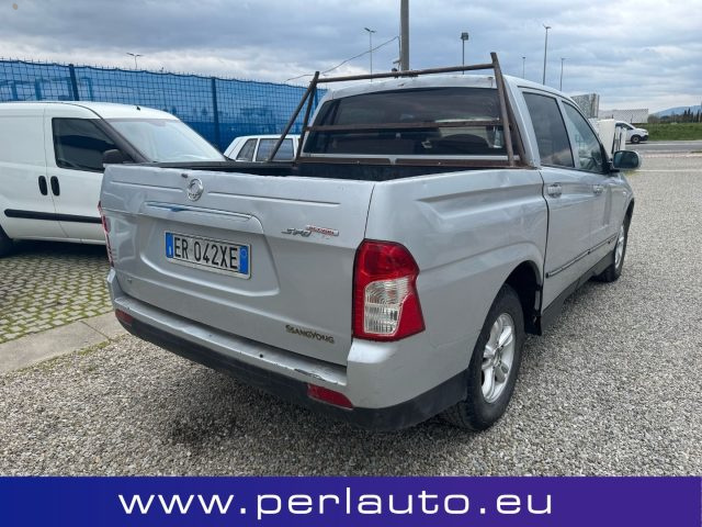 SSANGYONG Actyon usata, con Autoradio